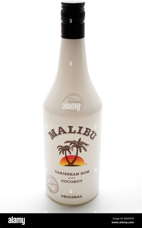 Bottle malibu rum coconut liquer hi-res stock photography and images - Alamy