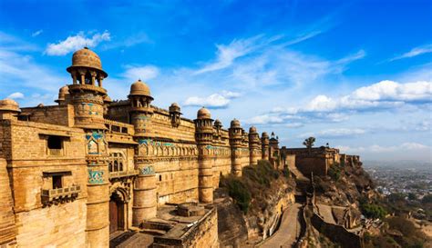 5 Indian Forts Which Are Famous for Their Architecture | Engineer Wing - Engineering Tips ...