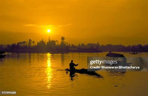 839 Dal Lake Sunset Stock Photos, High-Res Pictures, and Images - Getty ...