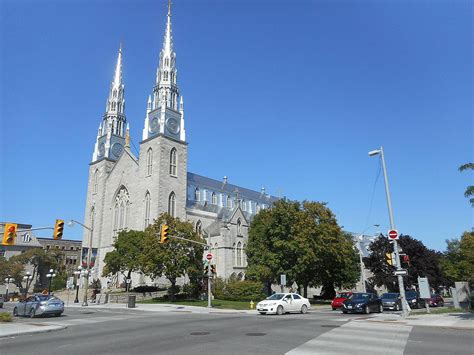 Ottawa Famous Churches Tour, Ottawa, Canada