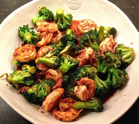 Fresh Shrimp And Broccoli - Elite Fitness