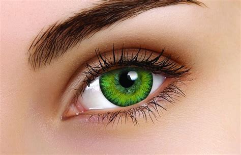 ColourVUE 3 Tones Green Coloured Contact Lenses