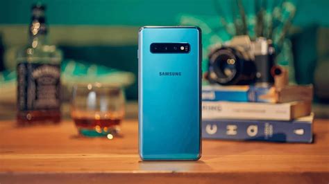 Samsung Galaxy S10 Review: Best S-Class Phone Ever | AndroidWaves