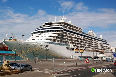 Photo of SEVEN SEAS EXPLORER (IMO: 9703150, MMSI: 538006712, Callsign ...