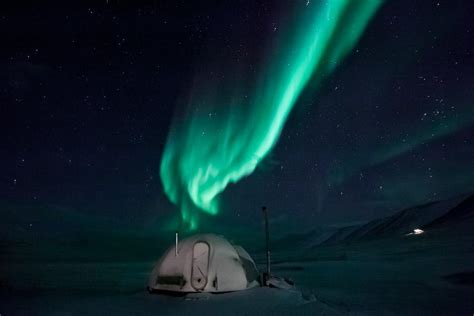 7 Reasons to Visit Svalbard in Winter: Northern Lights, Huskies & More - Heart My Backpack