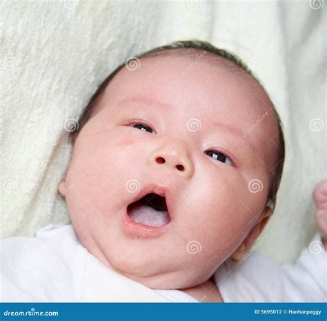 Yawning Baby Stock Photography - Image: 5695012