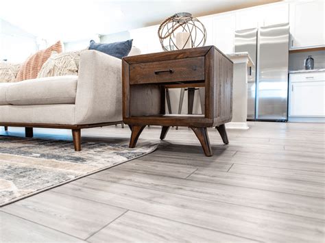 5 Budget-Friendly Vinyl Flooring Options