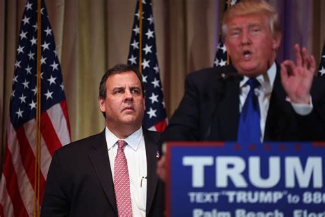 Seeing Chris Christie With Donald Trump, New Jersey and Internet Cringe ...