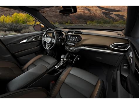 2023 Chevrolet Trailblazer: 77 Interior Photos | U.S. News