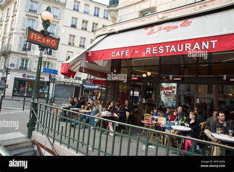 Paris, Straßencafe - Paris, Street Cafe Stock Photo - Alamy