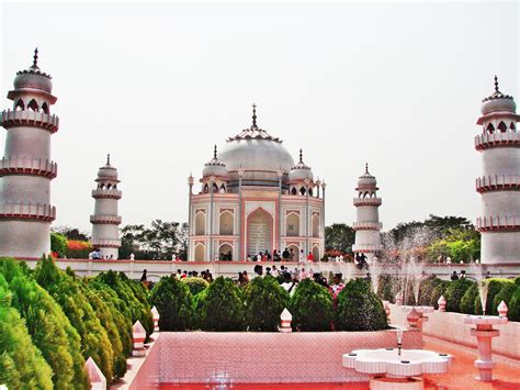 Taj Mahal Bangladesh - Travel For BD