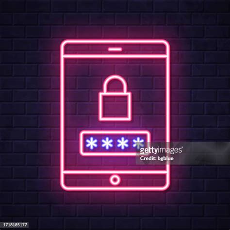 Phone Lock Screen Vector Photos and Premium High Res Pictures - Getty ...