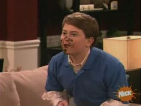 Nevel Papperman - iCarly Wiki