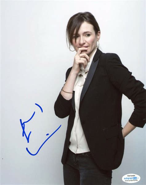 Emily Mortimer "The Newsroom" AUTOGRAPH Signed 8x10 Photo ACOA Collectible Memorabilia | Autographia