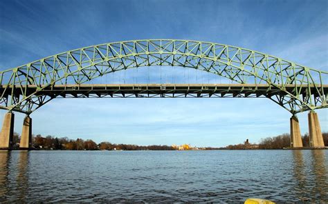 Delaware River-Turnpike Toll Bridge (Bristol/Florence, 1956) | Structurae