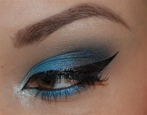 AliciaD372 : Silver Crow Makeup Tutorial