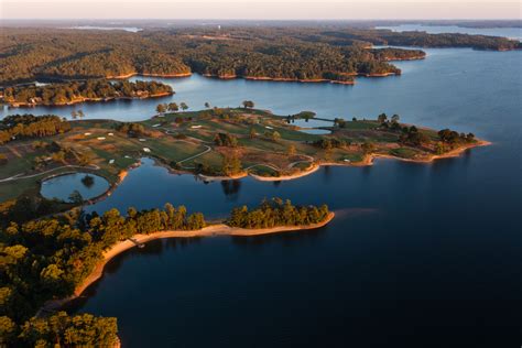 50 Most Beautiful Lakes In US - Best Lake in Every State in America