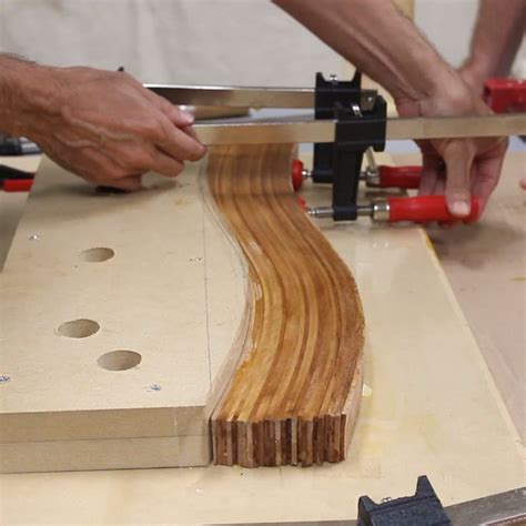 I always wondered if bent lamination and wood bending was that easy ...