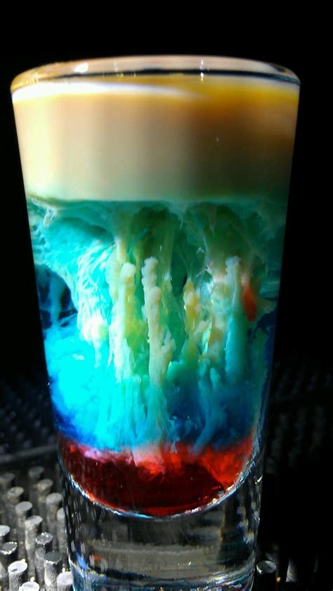 Alien brain hemorrhage cocktail : r/oddlysatisfying