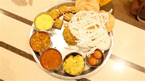 Try this mouthwatering Maharashtrian Thali on the occasion of ...