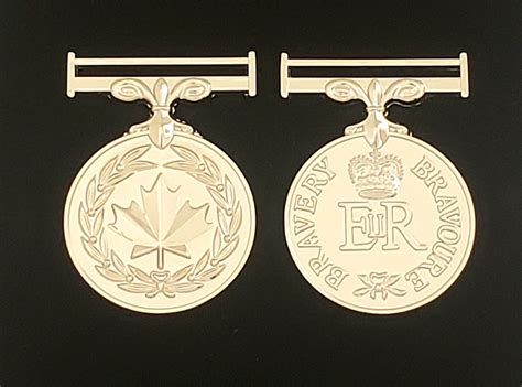 Canadian Medal of Bravery, Reproduction – Defence Medals Canada