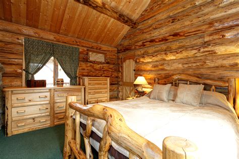 Stay at the Mount Charleston Cabins | Things to Do in Las Vegas