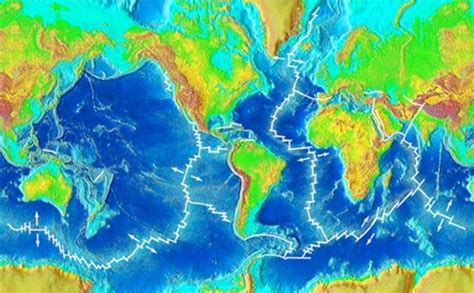 NASA slowly drains the oceans in an incredible animation, revealing hidden underwater mountain ...