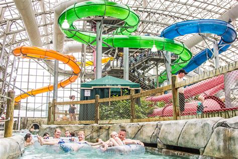 12 Kid-Friendly Hotels with Indoor Water Parks in the U.S. | Family Vacation Critic