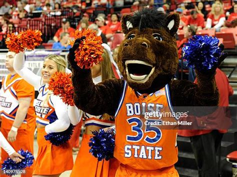 Broncos Mascot Photos and Premium High Res Pictures - Getty Images