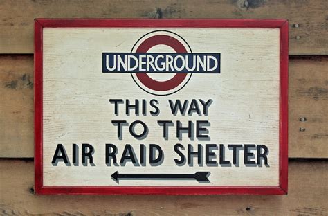 Vintage Wooden Sign UNDERGROUND This Way to Air Raid Shelter - Etsy Canada