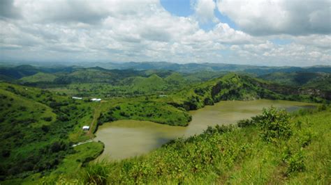 BBC News - Cameroon's Lake Nyos disaster: 25 years on