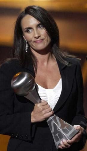 Deanna Favre Profile, Photos, News, Bio | CelebNest