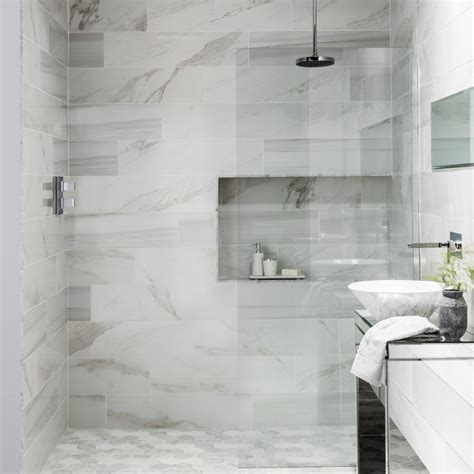 These faux marble tiles have got everyone talking | Marble tile bathroom, Marble bathroom floor ...