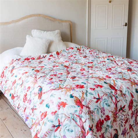 Floral Blooms and Birds Quilt | Graham & Green