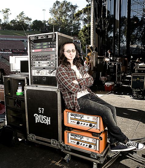 Geddy Lee of RUSH – Orange Amps