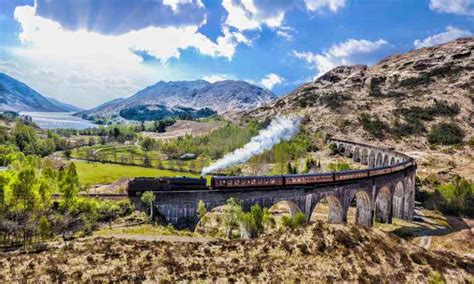 Scotland Train Tours & Holidays - Scotland by Rail - Expat Explore