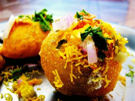 Top 26 Delights From The Basket Of Best Street Food In Delhi