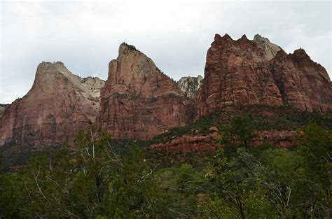 Zion Canyon Scenic Drive (Zion National Park) - Nomadic Niko