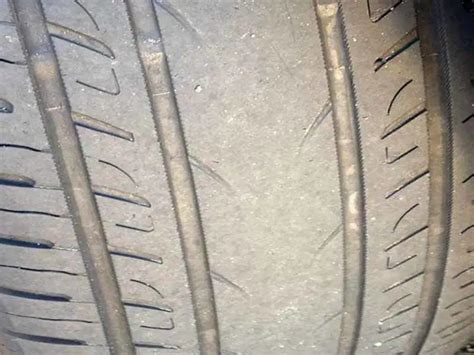 What Are Bald Tires? (Meaning) | TireGrades