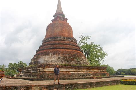 Relishing the Olden Vibe of the Ancient City of Sukhothai - Nomadic ...