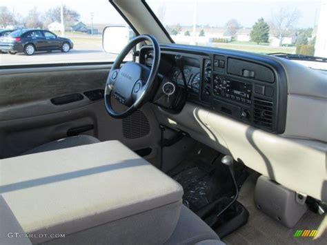 1996 Dodge Ram 1500 SLT Extended Cab 4x4 Dashboard Photos | GTCarLot.com