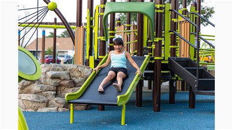 Rollerslide - Wide Slide with Rollers for Sensory Experience