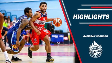 HIGHLIGHTS: Bristol Flyers 74-71 Glasgow Rocks - YouTube