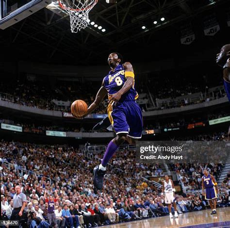 Kobe Bryant Dunk Photos and Premium High Res Pictures - Getty Images