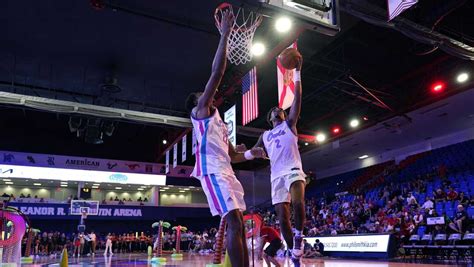 Florida Atlantic University basketball Paradise Madness | Oct. 25