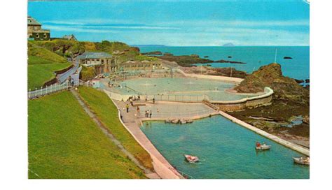 Dunbar outdoor swimming pool. 1974? | Dunbar, Scotland, Swimming