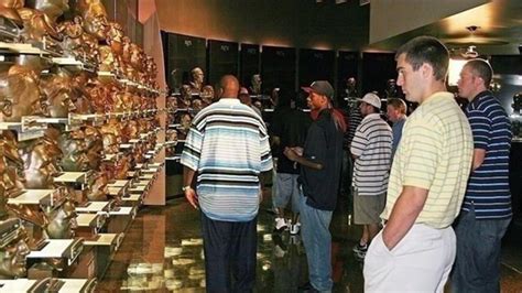 Ravens 2008 Rookies Visit to the Hall of Fame