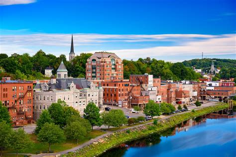 The Best College Towns in Maine | Rent. Blog