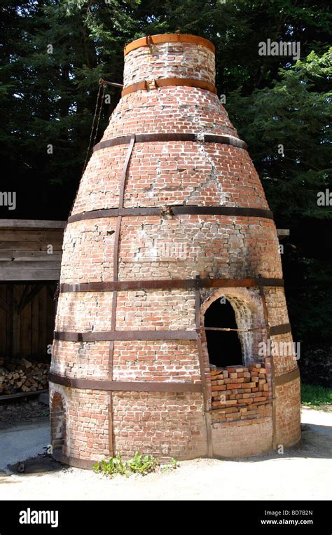 Old pottery kiln Stock Photo - Alamy