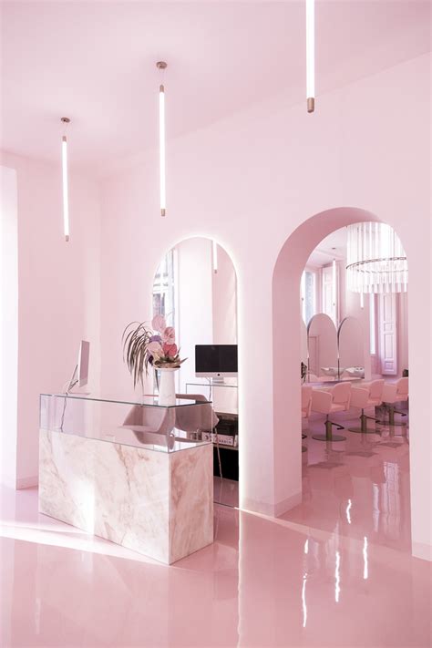 THE MOST INSTAGRAMEABLE BEAUTY SALON | Hair salon interior, Beauty ...